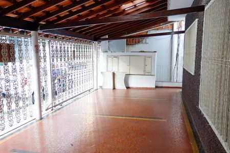 Casa à venda com 200m², 3 quartos e 1 vaga Casa à venda com 200m², 3 quartos e 1 vagaGaragem