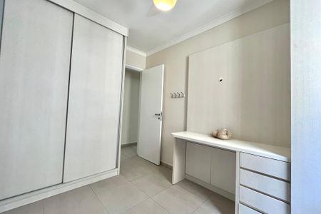 Apartamento à venda com 68m², 3 quartos e 1 vaga Apartamento à venda com 68m², 3 quartos e 1 vagaQuarto 2