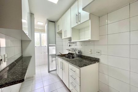 Apartamento à venda com 68m², 3 quartos e 1 vaga Apartamento à venda com 68m², 3 quartos e 1 vagaCozinha