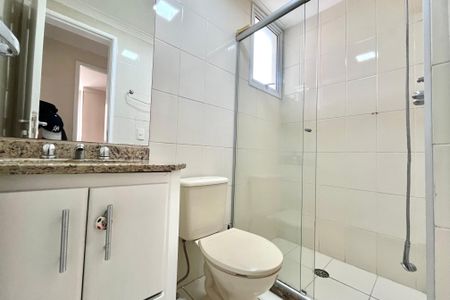 Apartamento à venda com 68m², 3 quartos e 1 vaga Apartamento à venda com 68m², 3 quartos e 1 vagaBanheiro Corredor