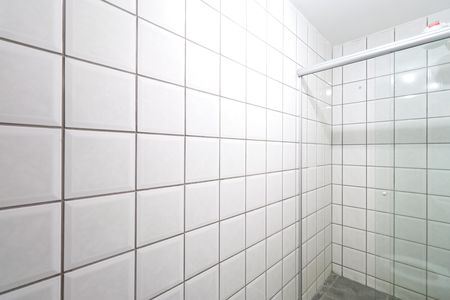 Banheiro  de apartamento para alugar com 1 quarto, 35m² em Água Branca, São Paulo