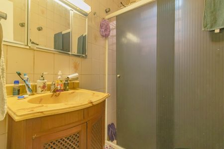 Casa para alugar com 300m², 3 quartos e 2 vagas Casa para alugar com 300m², 3 quartos e 2 vagasBanheiro social
