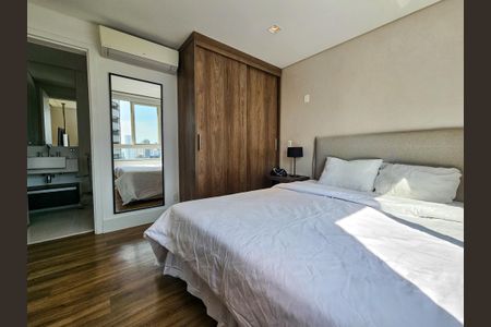 Suíte de apartamento para alugar com 1 quarto, 62m² em Cidade Monções, São Paulo