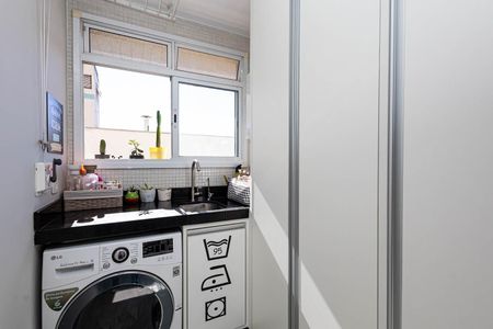 Apartamento à venda com 56m², 2 quartos e 1 vagaÁrea de Serviço