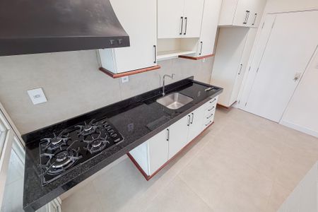 Apartamento para alugar com 77m², 3 quartos e 2 vagas Apartamento para alugar com 77m², 3 quartos e 2 vagasCozinha