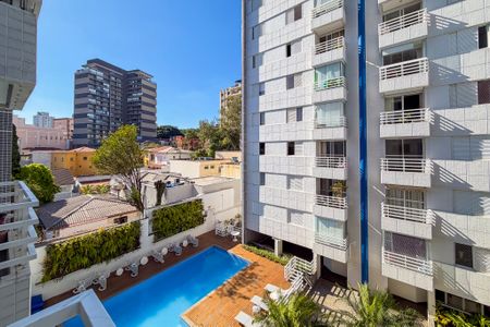 Apartamento para alugar com 77m², 3 quartos e 2 vagas Apartamento para alugar com 77m², 3 quartos e 2 vagasVista da varanda da sala