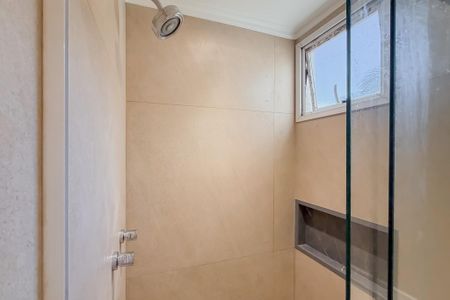 Apartamento para alugar com 77m², 3 quartos e 2 vagas Apartamento para alugar com 77m², 3 quartos e 2 vagasBanheiro da suíte