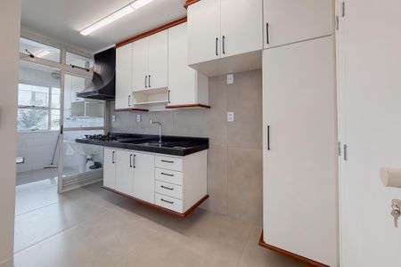 Cozinha de apartamento para alugar com 3 quartos, 77m² em Vila Mariana, São Paulo