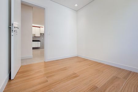 Apartamento para alugar com 77m², 3 quartos e 2 vagas Apartamento para alugar com 77m², 3 quartos e 2 vagasQuarto 1