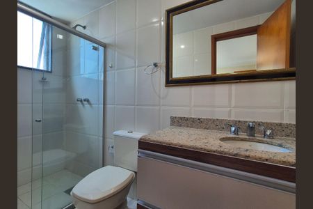 Apartamento para alugar com 300m², 3 quartos e 3 vagas Apartamento para alugar com 300m², 3 quartos e 3 vagasBanheiro Suíte 2