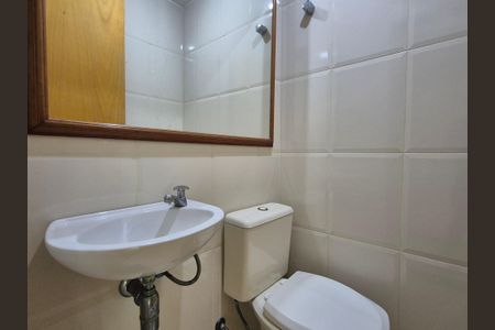 Apartamento para alugar com 300m², 3 quartos e 3 vagas Apartamento para alugar com 300m², 3 quartos e 3 vagasLavabo