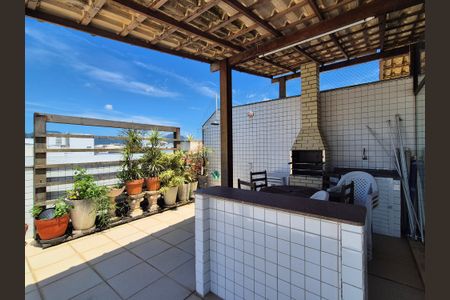 Apartamento para alugar com 300m², 3 quartos e 3 vagas Apartamento para alugar com 300m², 3 quartos e 3 vagasTerraço