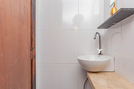 Casa para alugar com 75m², 3 quartos e 2 vagasLavabo