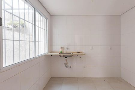 Casa para alugar com 75m², 3 quartos e 2 vagasCozinha