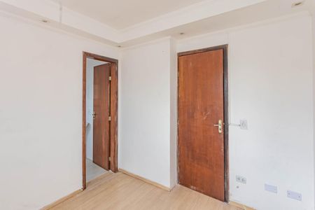 Casa para alugar com 75m², 3 quartos e 2 vagasSuíte