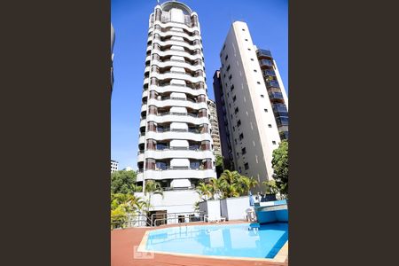 Apartamento à venda com 31m², 1 quarto e 1 vagaFachada do bloco