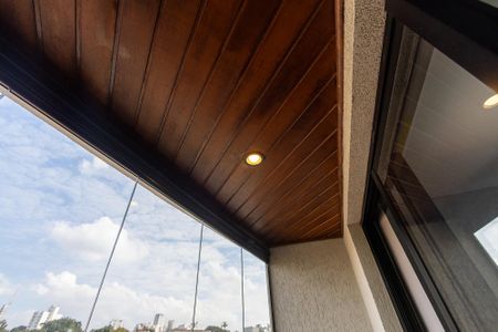 Apartamento para alugar com 60m², 2 quartos e 1 vagavaranda