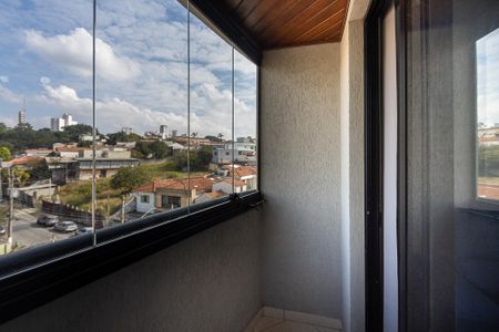Apartamento para alugar com 60m², 2 quartos e 1 vagavaranda