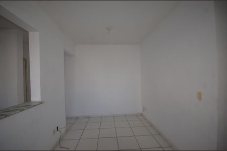 Sala de apartamento para alugar com 2 quartos, 50m² em Campo Grande, Rio de Janeiro