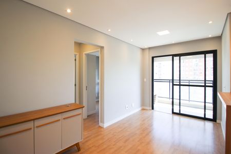 Apartamento para alugar com 54m², 2 quartos e sem vagaSala