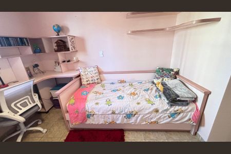 Apartamento à venda com 86m², 3 quartos e 2 vagasQuarto 2