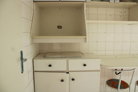 Apartamento para alugar com 76m², 2 quartos e 1 vagaCozinha