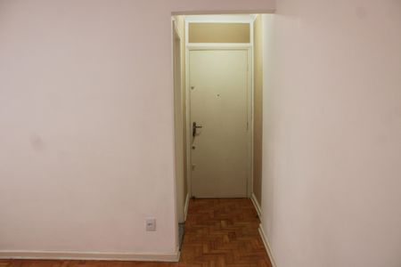 Apartamento para alugar com 76m², 2 quartos e 1 vagaSala