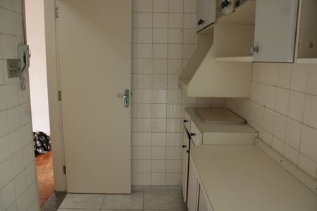 Apartamento para alugar com 76m², 2 quartos e 1 vagaCozinha