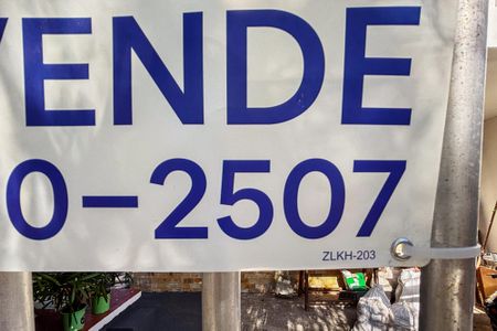 placa instalada dia 27/07/26 Cod_ZLKH-203 de casa para alugar com 4 quartos, 220m² em Sumaré, São Paulo