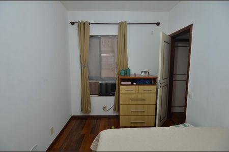 Apartamento à venda com 115m², 3 quartos e 2 vagas Apartamento à venda com 115m², 3 quartos e 2 vagasQuarto 2