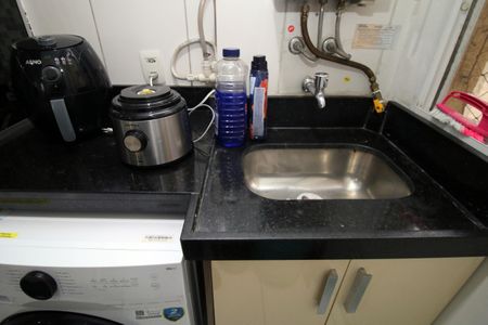 Apartamento à venda com 52m², 3 quartos e 1 vagaÁrea de Serviço tanque