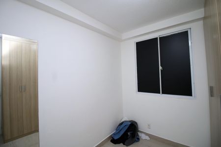 Quarto 1 de apartamento à venda com 3 quartos, 52m² em Parada de Lucas, Rio de Janeiro