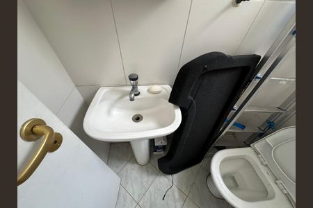Apartamento para alugar com 264m², 4 quartos e 3 vagasBanheiro Social