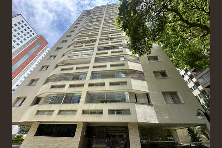 Apartamento para alugar com 264m², 4 quartos e 3 vagasFachada