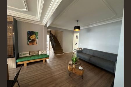 Apartamento para alugar com 264m², 4 quartos e 3 vagasSala