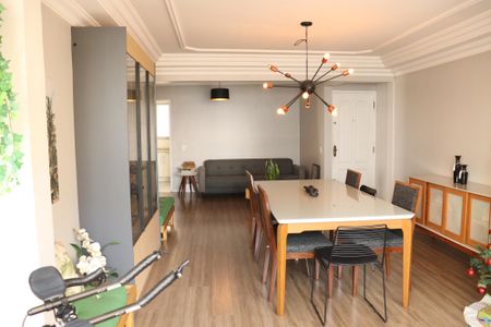 Apartamento para alugar com 264m², 4 quartos e 3 vagasSala