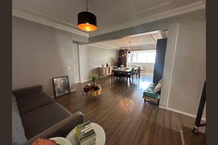 Apartamento para alugar com 264m², 4 quartos e 3 vagasSala