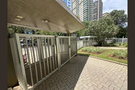 Apartamento para alugar com 264m², 4 quartos e 3 vagasFachada e portaria