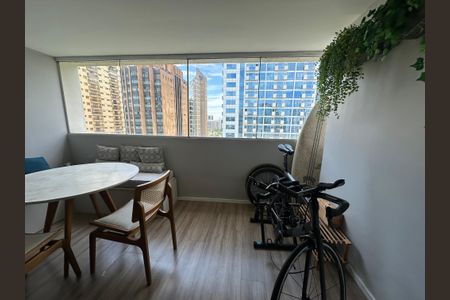 Apartamento para alugar com 264m², 4 quartos e 3 vagasSala