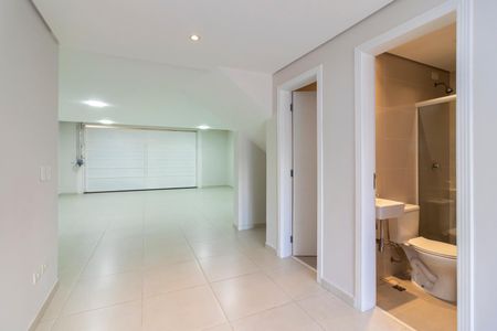Casa para alugar com 300m², 3 quartos e 5 vagas Casa para alugar com 300m², 3 quartos e 5 vagasÁrea comum - Salão de festas 1