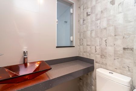 Casa para alugar com 300m², 3 quartos e 5 vagas Casa para alugar com 300m², 3 quartos e 5 vagasLavabo