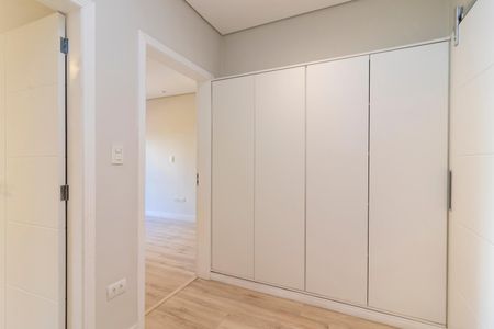 Casa para alugar com 300m², 3 quartos e 5 vagas Casa para alugar com 300m², 3 quartos e 5 vagasCorredor