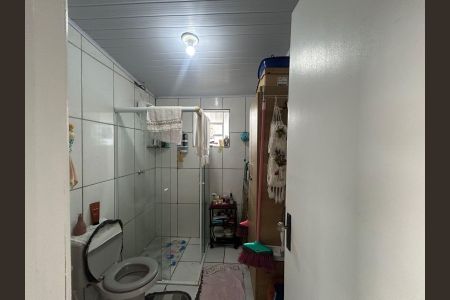 Casa à venda com 56m², 6 quartos e sem vaga Casa à venda com 56m², 6 quartos e sem vagaBanheiro Casa 3