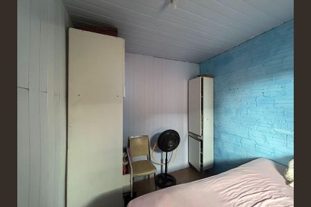Casa à venda com 56m², 6 quartos e sem vaga Casa à venda com 56m², 6 quartos e sem vagaQuarto 2 Casa 2