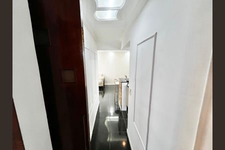 Apartamento à venda com 50m², 2 quartos e 1 vaga Apartamento à venda com 50m², 2 quartos e 1 vagaCorredor