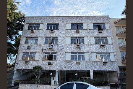Fachada de apartamento à venda com 2 quartos, 75m² em Pechincha, Rio de Janeiro