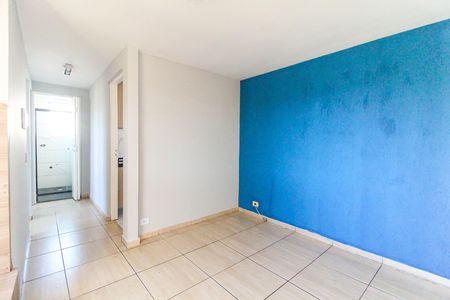 Sala de apartamento para alugar com 2 quartos, 44m² em Vila Nova Curuçá, São Paulo