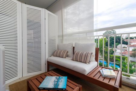 Sala - Varanda de apartamento para alugar com 1 quarto, 49m² em Vila Cordeiro, São Paulo