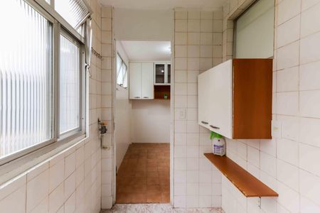 Apartamento para alugar com 55m², 2 quartos e 1 vagaCozinha e Área de Serviço