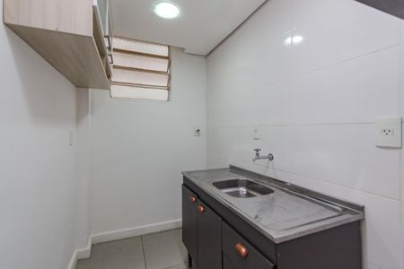 Cozinha de kitnet/studio para alugar com 1 quarto, 36m² em Farroupilha, Porto Alegre